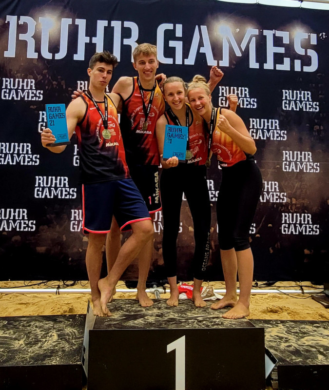 2021_beach_volleyball_02
