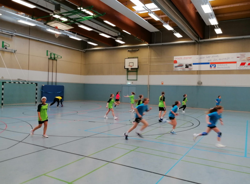 2022_handball_maedchen_03