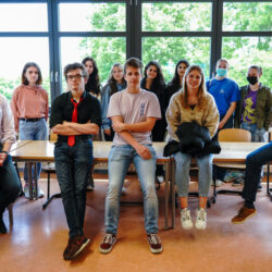 Europa-Tag: Bundestagsabgeordneter diskutiert mit Oberstufenschülern