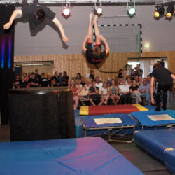 Schulzirkus der Gesamtschule Marienheide begeisterte mit dem Motto: „Dreams of the Universe“