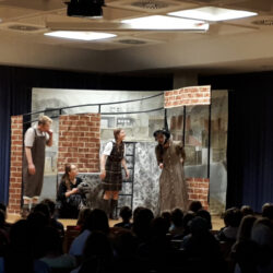 White Horse Theatre an der Gesamtschule Marienheide zu Gast