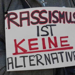 Gesamtschule Marienheide solidarisiert sich mit den „Omas gegen Rechts“