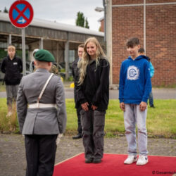 Privatkonzert und Ehren-Protokoll des Musikkorps der Bundeswehr für Schülerinnen und Schüler der Gesamtschule Marienheide