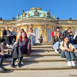 Bundestag, Brandenburger Tor und Berliner Flair