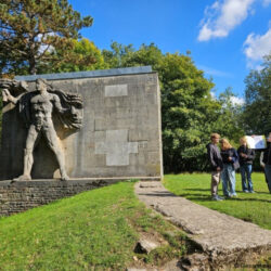 Exkursionsbericht: NS-Ordensburg Vogelsang – 01. Oktober 2025